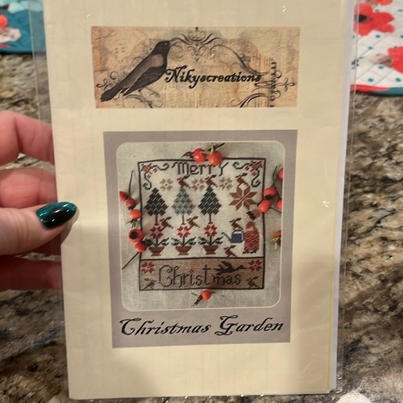 Five 5 Stitching Crafts Patterns Crabapple Hill Pincushion Heart Sampler Thistle - Picture 3 of 11